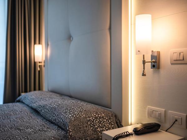 Hotel Europa : photo 4 de la chambre comfort double or twin room with beach package