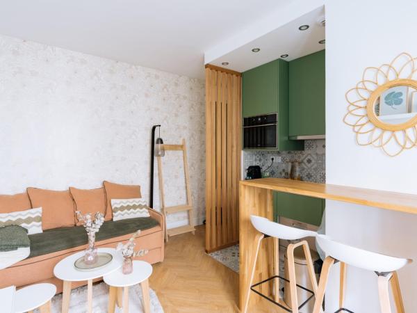 Alluring 1 bedroom Apartment 5 min to the Eiffel Tower! : photo 5 de la chambre appartement