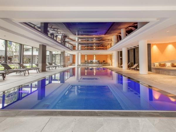 Rivage Hôtel & Spa Annecy : photo 1 de la chambre suite privilège avec terrasse - côté lac