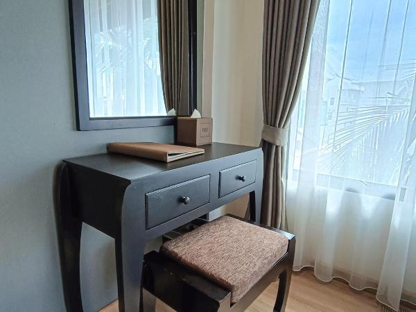 THEE Kashatharn by TH District : photo 10 de la chambre chambre double ou lits jumeaux deluxe - vue sur piscine