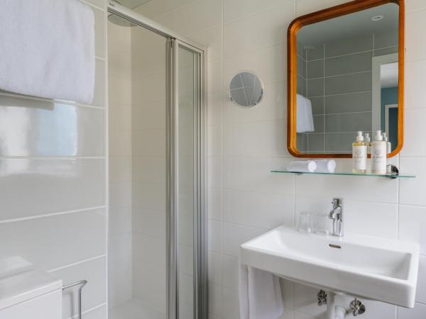 Hotel Mona Ex-Eurotel : photo 4 de la chambre mini hébergement mona - vue partielle sur lac