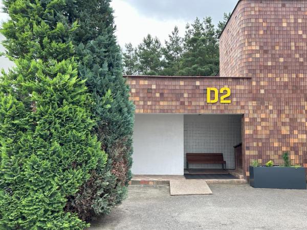 Hotel Golf Prague : photo 5 de la chambre chambre quadruple dépendance - bâtiment annexe