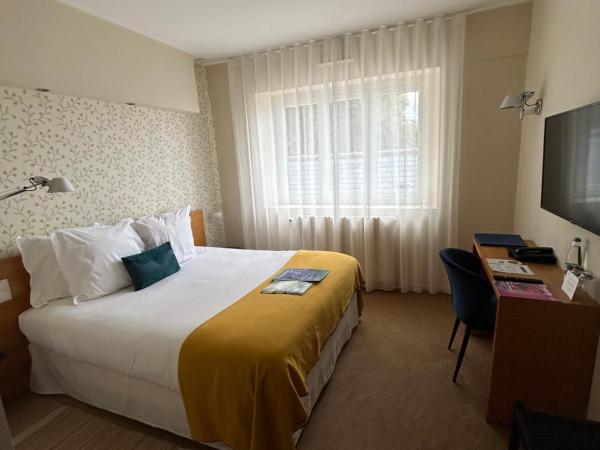 Hôtel De La Vallée : photo 4 de la chambre chambre double standard