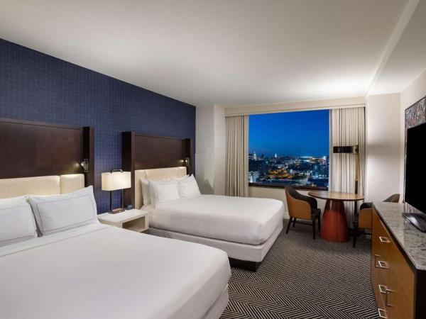 Hilton Austin : photo 1 de la chambre chambre avec 2 lits queen-size - vue sur ville