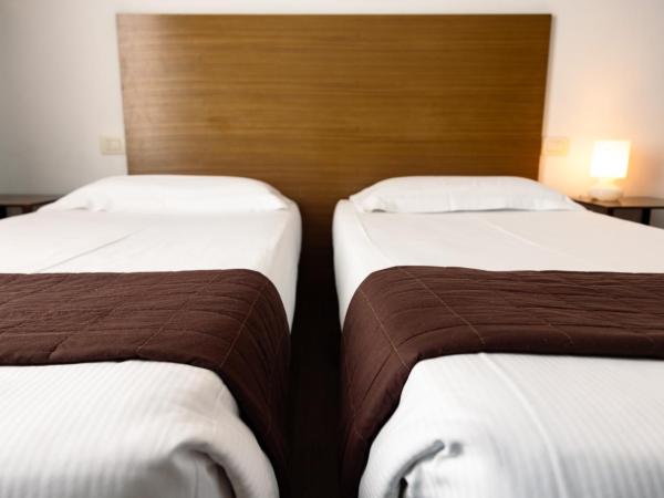 Hotel Trieste : photo 8 de la chambre chambre double ou lits jumeaux
