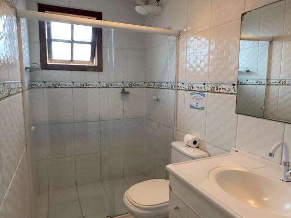 Pousada Do Maraja : photo 7 de la chambre chambre triple avec salle de bains privative