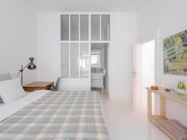 Old Town Boutique Residence : photo 3 de la chambre chambre double deluxe avec baignoire