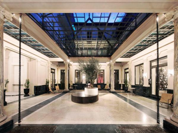 Agora' - Boutique Stays : photo 4 de la chambre appartement supérieur