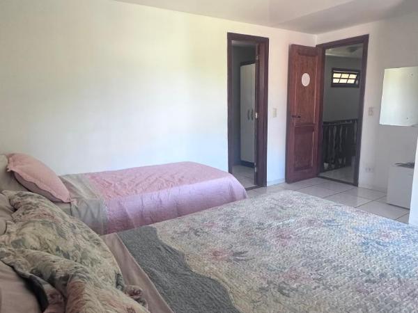 Pousada Do Maraja : photo 1 de la chambre chambre triple avec salle de bains privative