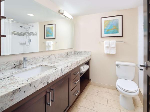 Ilikai Hotel & Luxury Suites : photo 5 de la chambre suite junior de luxe avec cuisine - vue sur océan