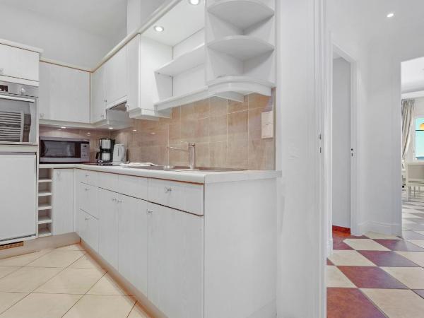 Résidence les Tourelles : photo 9 de la chambre suite classique