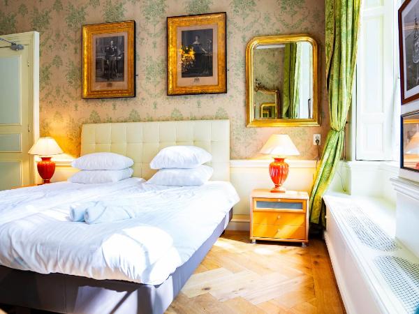 Boutique Hotel Museumkwartier : photo 5 de la chambre chambre lits jumeaux - vue sur ville