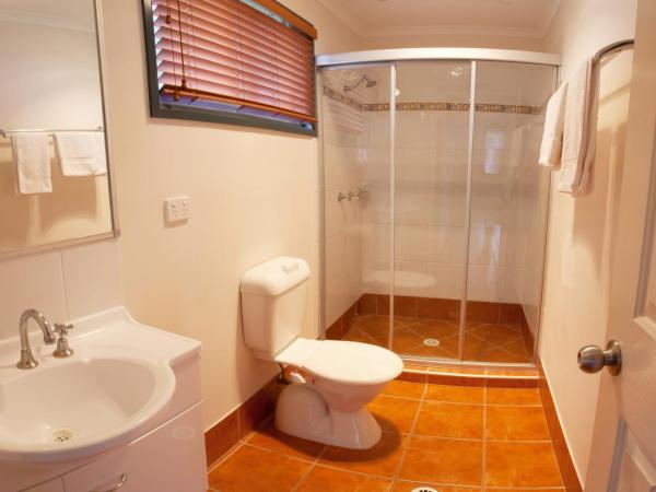 Cairns Crystal Cascades Holiday Park : photo 4 de la chambre superior family villa - cascades