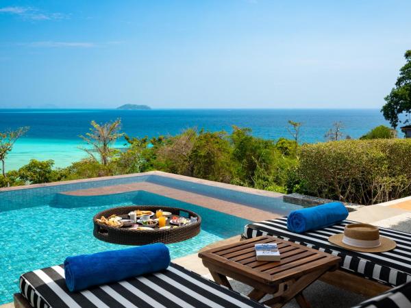 SAii Phi Phi Island Village : photo 3 de la chambre villa avec piscine - côté colline - vue sur océan