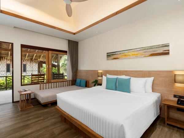 SAii Phi Phi Island Village : photo 3 de la chambre bungalow 1 lit king-size premium deluxe