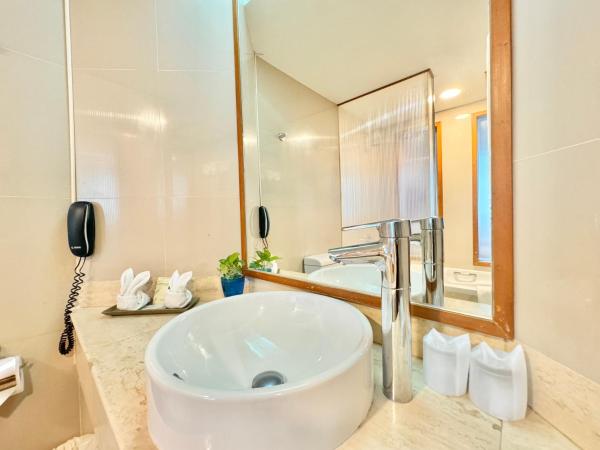 Phuket Merlin Hotel : photo 9 de la chambre suite exécutive