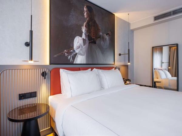 Radisson RED Berlin Kudamm : photo 3 de la chambre chambre double standard
