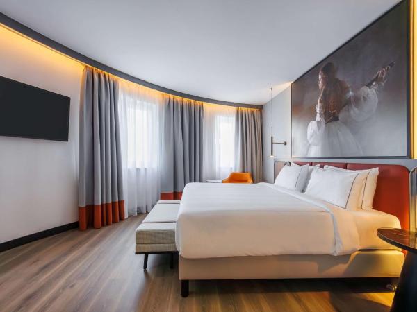 Radisson RED Berlin Kudamm : photo 3 de la chambre chambre double premium - vue sur cour