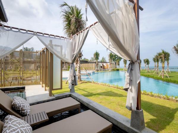 The Little Shore Khao Lak by Katathani : photo 6 de la chambre seafront double pool villa