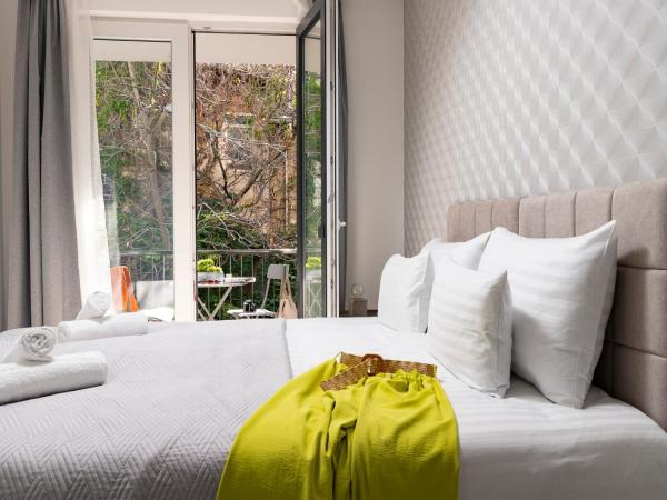 Bo18 Hotel Superior : photo 1 de la chambre off-site one-bedroom apartment with balcony