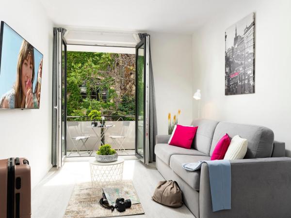 Bo18 Hotel Superior : photo 2 de la chambre off-site one-bedroom apartment with balcony