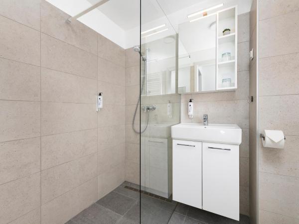 Bo18 Hotel Superior : photo 6 de la chambre off-site one-bedroom apartment with balcony