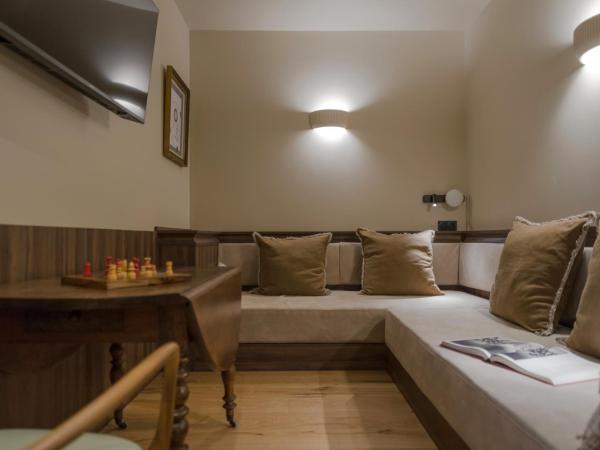 Académie Hôtel Lyon : photo 2 de la chambre suite lyon traboule