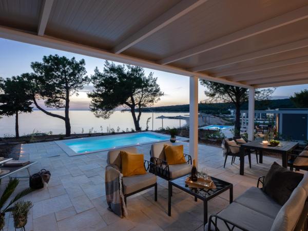 Terra Park Phalaris : photo 5 de la chambre marinus deluxe camping villa