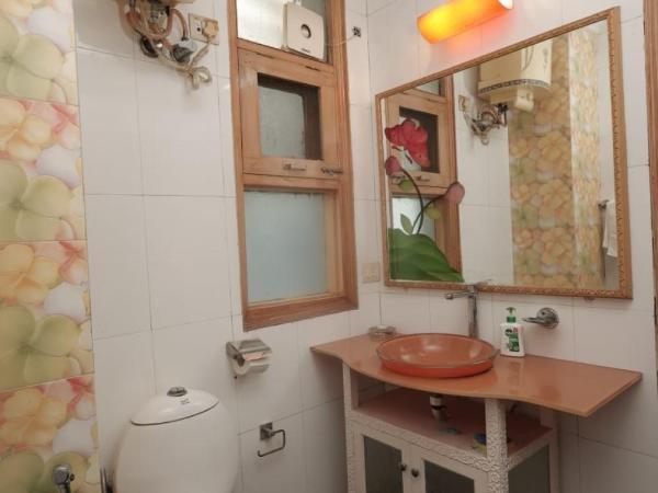 Room in BB - Bed and Breakfast Cum Home Stay : photo 6 de la chambre chambre quadruple