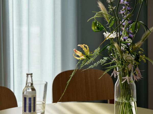 Flora Apartment Hotel : photo 8 de la chambre appartement 2 chambres