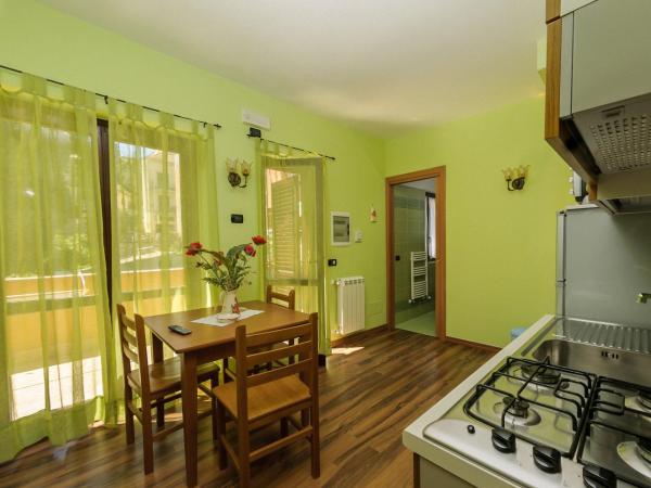 Residence Villa Il Glicine : photo 6 de la chambre appartement 1 chambre deluxe (2 adultes)