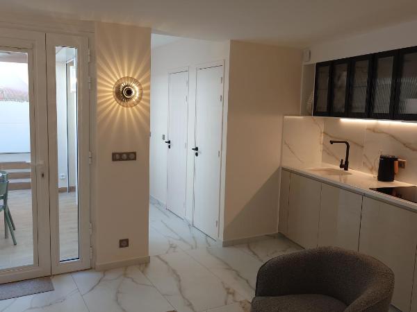 Club Inn Appartement : photo 8 de la chambre appartement 2 chambres avec terrasse