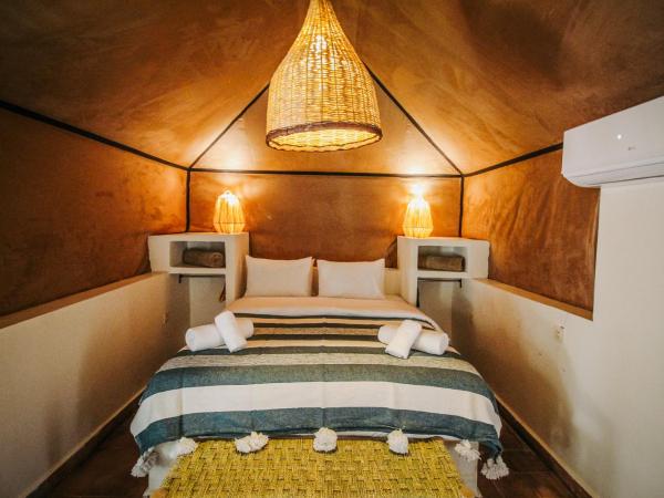 Hotel & Spa La Ferme El Dar : photo 1 de la chambre chambre double - vue sur piscine