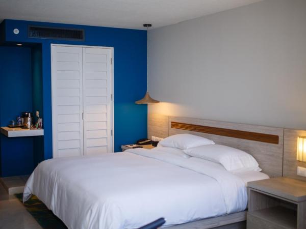 DoubleTree by Hilton Veracruz : photo 3 de la chambre chambre lit king-size premium