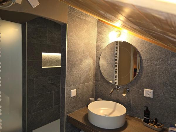 @ Home Hotel Locarno : photo 4 de la chambre chambre double Économique