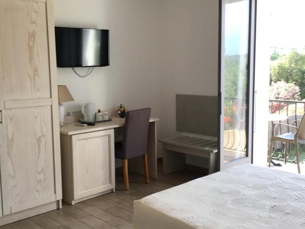 Hôtel Casa di Mama : photo 7 de la chambre chambre double avec balcon