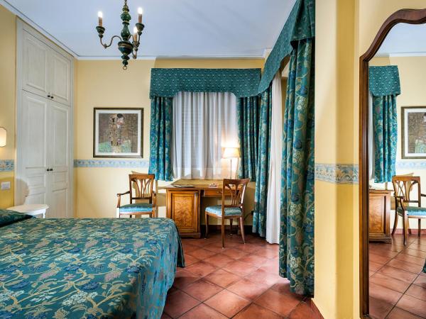 Hotel Sirius : photo 1 de la chambre chambre double ou lits jumeaux