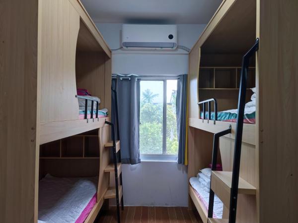 Suzhou Blue Gate Youth Hostel : photo 2 de la chambre lit dans dortoir pour femmes de 4 lits
