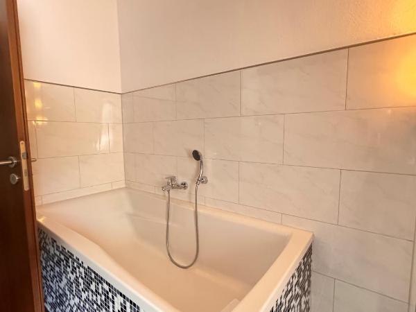 Hotel Biedermeier : photo 4 de la chambre suite