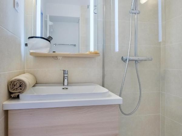 Maeva Selection Résidence Villa Livia : photo 4 de la chambre one-bedroom apartment with air conditioning (7 people)