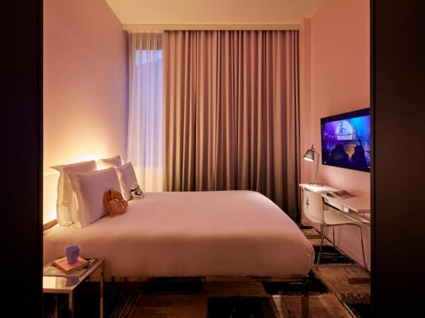 Mama Shelter Bordeaux Centre : photo 3 de la chambre chambre double moyenne - maman