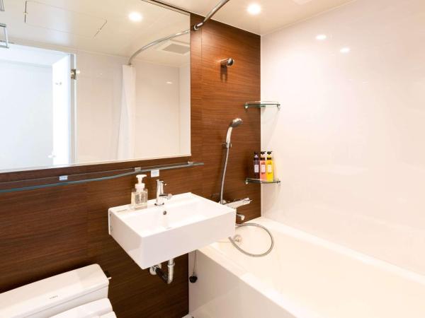 Comfort Hotel Shin-Osaka : photo 3 de la chambre chambre double standard - non-fumeurs