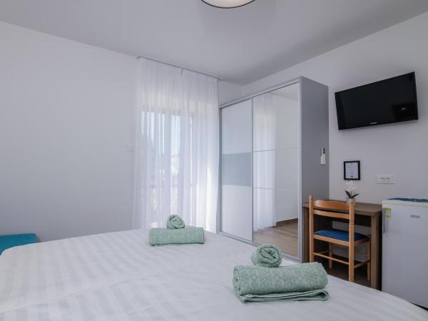 B&B Šegulja : photo 4 de la chambre chambre double deluxe avec balcon - vue sur mer