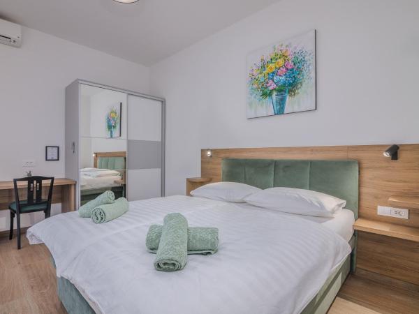 B&B Šegulja : photo 3 de la chambre chambre double avec balcon