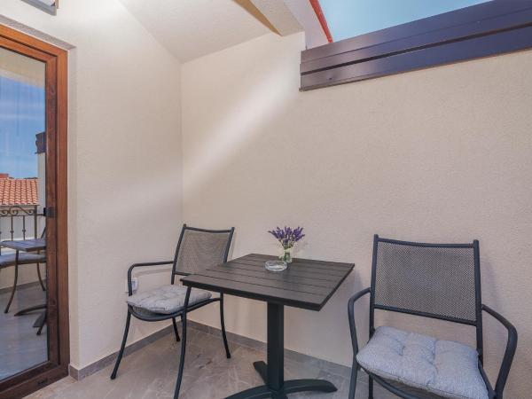 B&B Šegulja : photo 5 de la chambre chambre double avec balcon