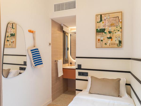 Hotel Robson : photo 4 de la chambre chambre simple avec terrasse