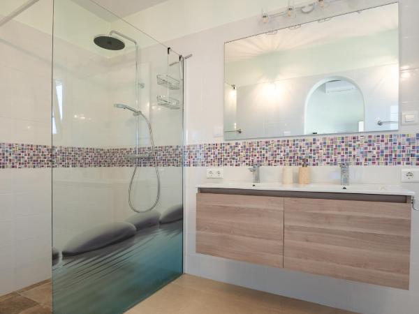 Boutique B&B Villa La Viñuela : photo 4 de la chambre chambre double deluxe