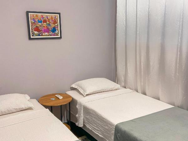 Éden Pampulha - Hotel Coworking : photo 4 de la chambre chambre double avec salle de bains commune