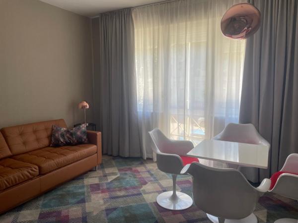 Science Hotel : photo 3 de la chambre one-bedroom deluxe apartment (apartments building)