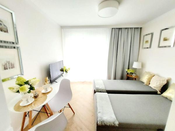 Royal Smart Apartments Cracow : photo 2 de la chambre chambre double avec balcon